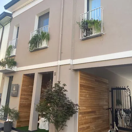 Squero 911 Appartament 4* Чезенатико